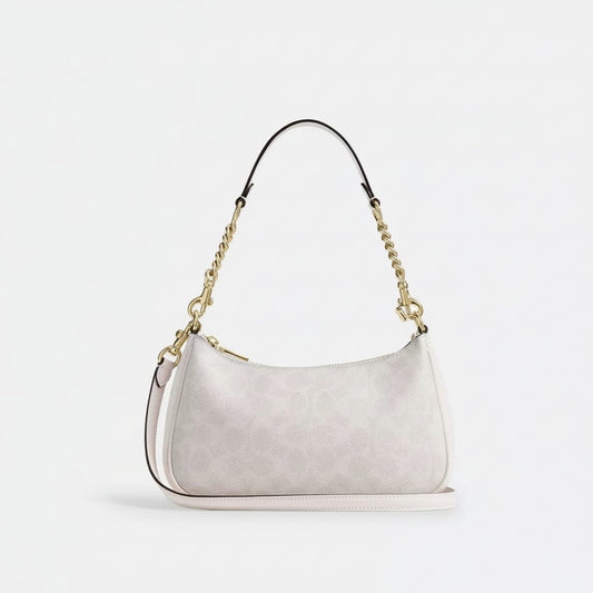 Chic Shoulder Bag for Daily Essentials